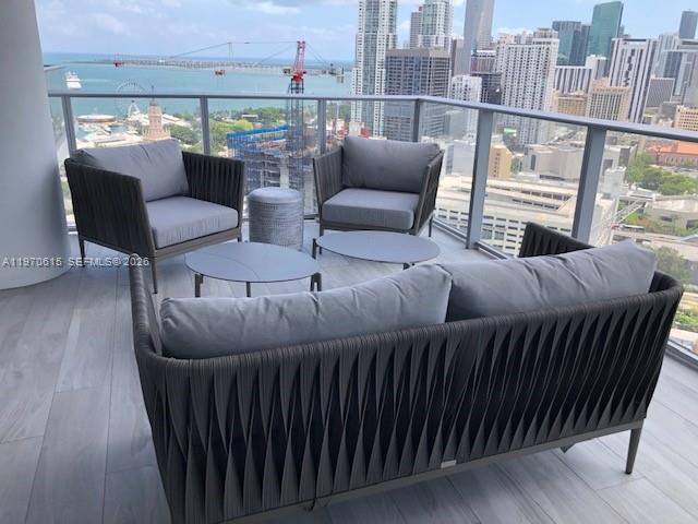 851 NE 1st Ave #2812, Miami FL 33132
