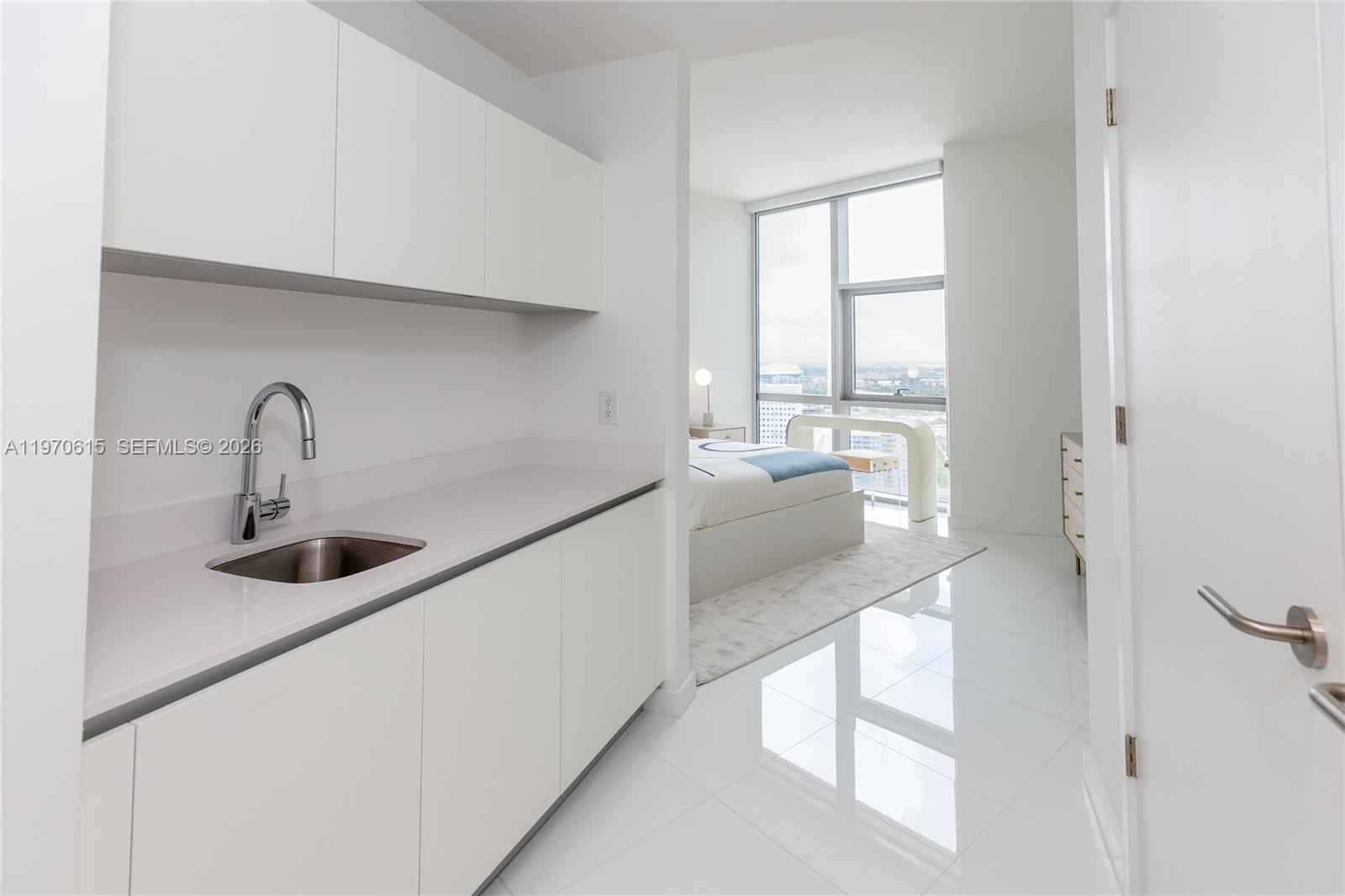 851 NE 1st Ave #2812, Miami FL 33132