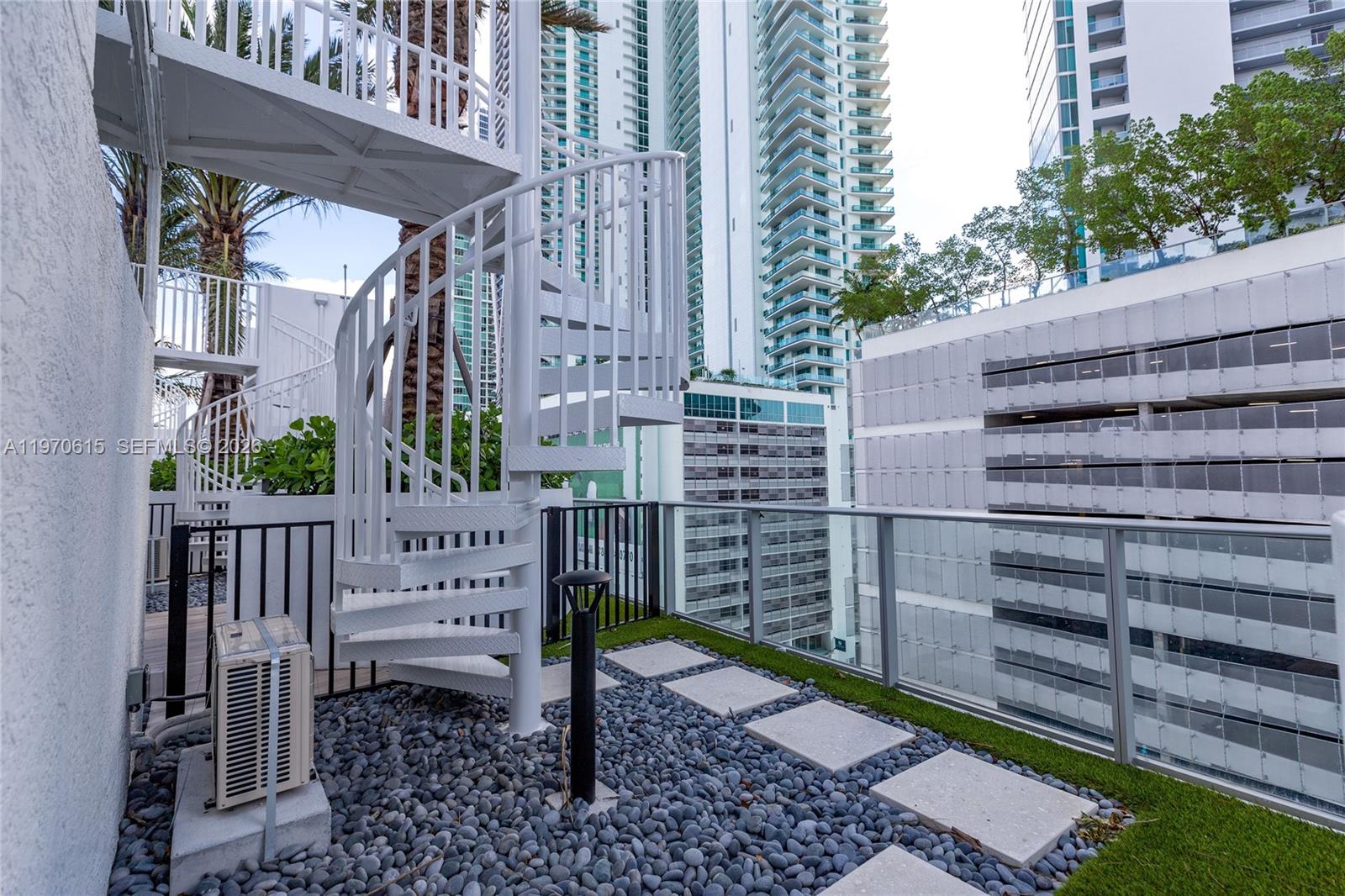 851 NE 1st Ave #2812, Miami FL 33132