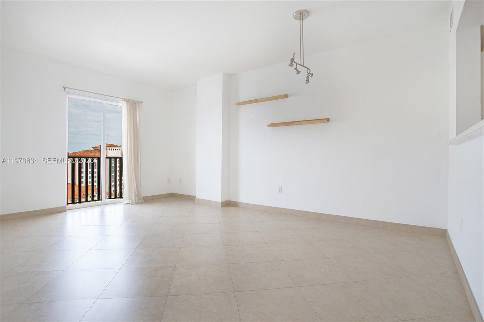 10 Aragon Ave #1408, Coral Gables FL 33134
