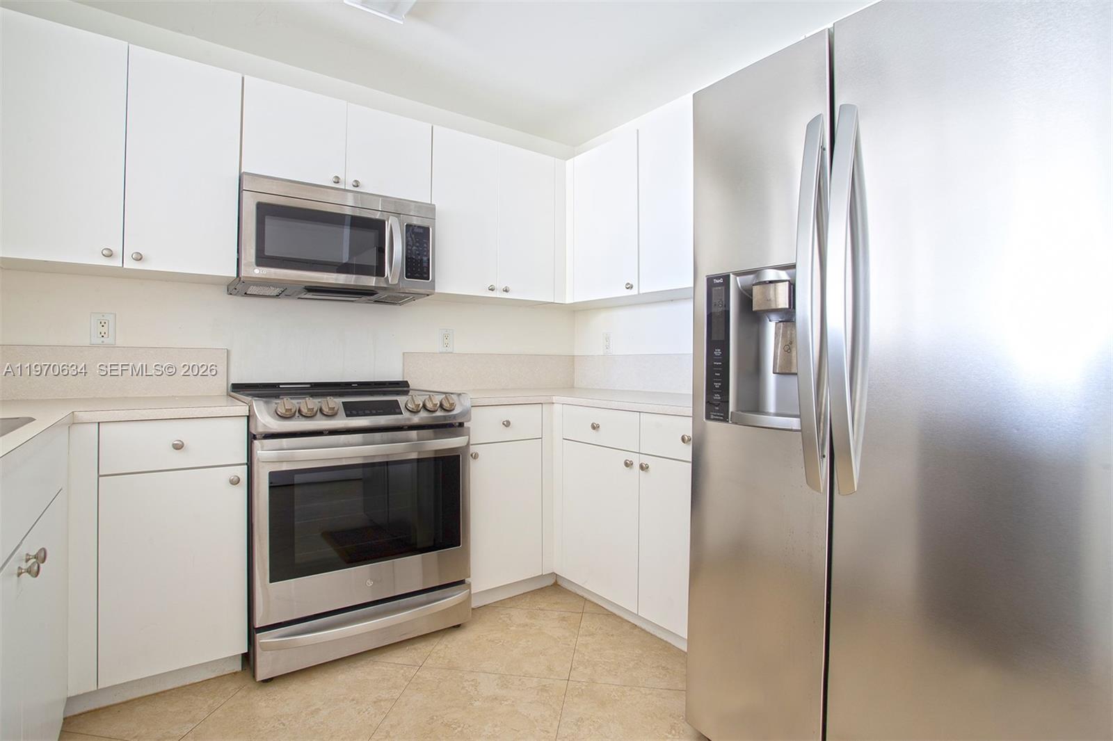 10 Aragon Ave #1408, Coral Gables FL 33134