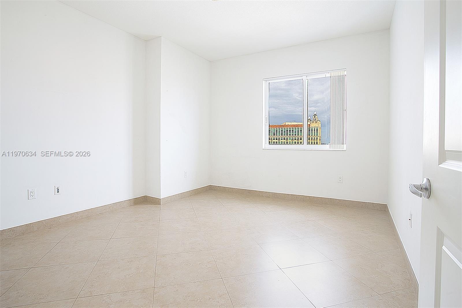 10 Aragon Ave #1408, Coral Gables FL 33134
