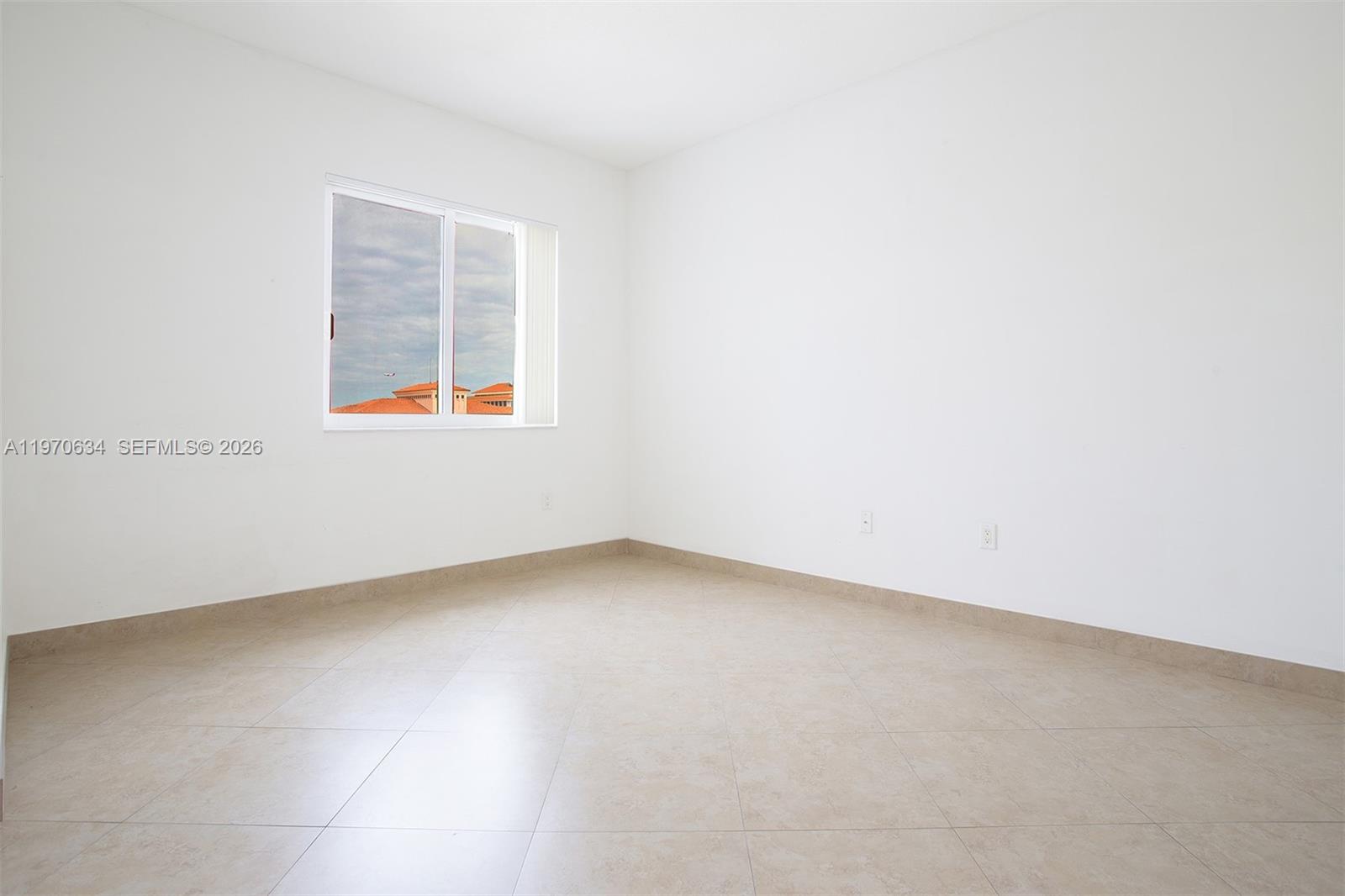 10 Aragon Ave #1408, Coral Gables FL 33134