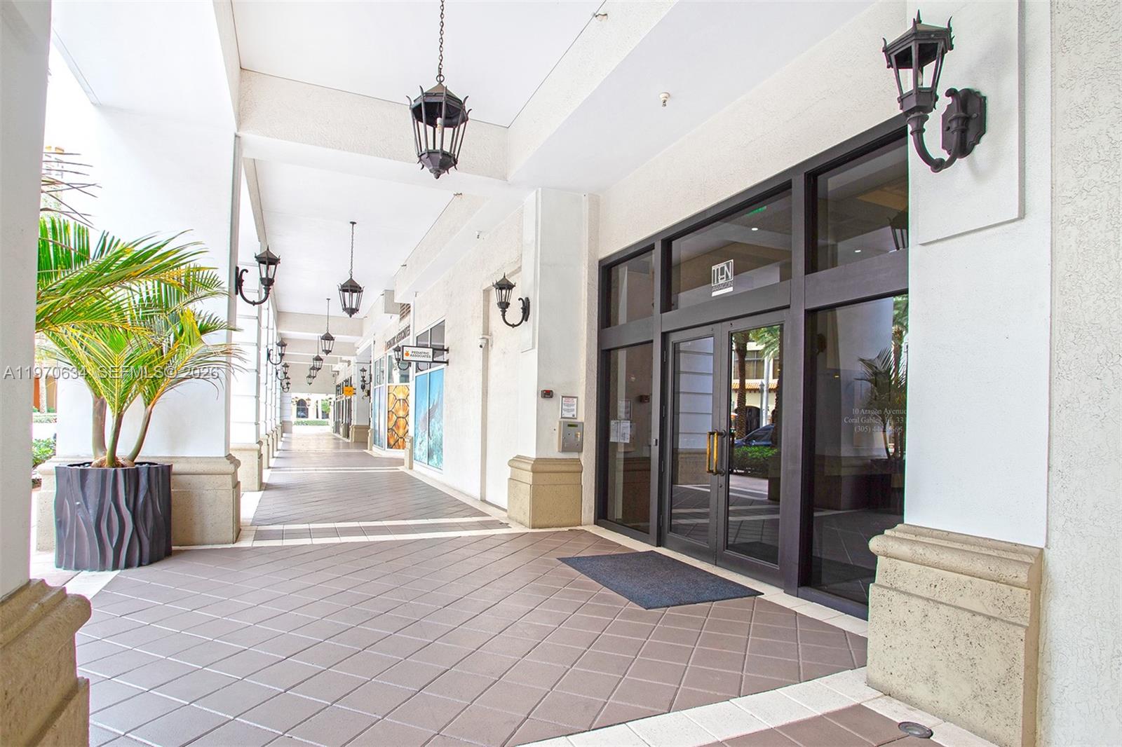 10 Aragon Ave #1408, Coral Gables FL 33134