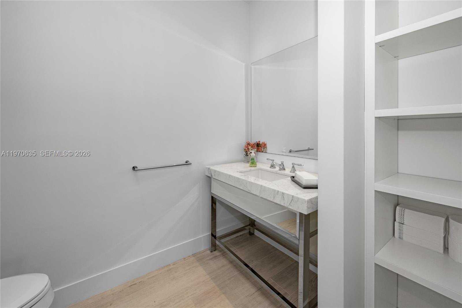 17475 Collins Ave #1201, Sunny Isles Beach FL 33160