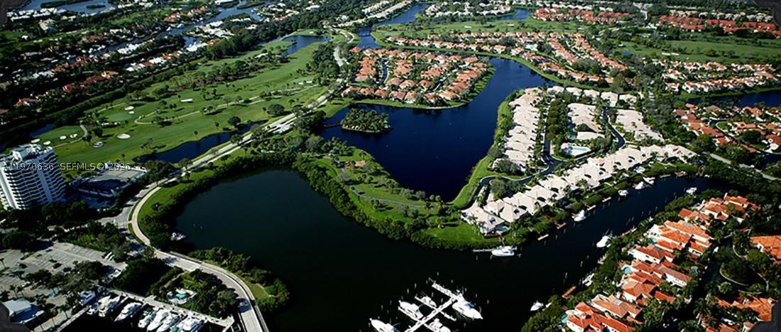 16671 N Traders Crossing N #121, Jupiter FL 33477