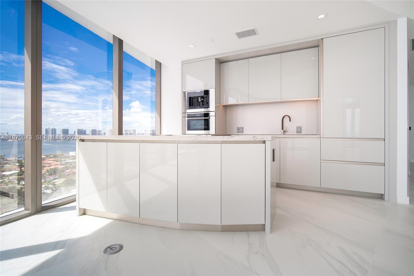 18975 Collins Ave #1604, Sunny Isles Beach FL 33160