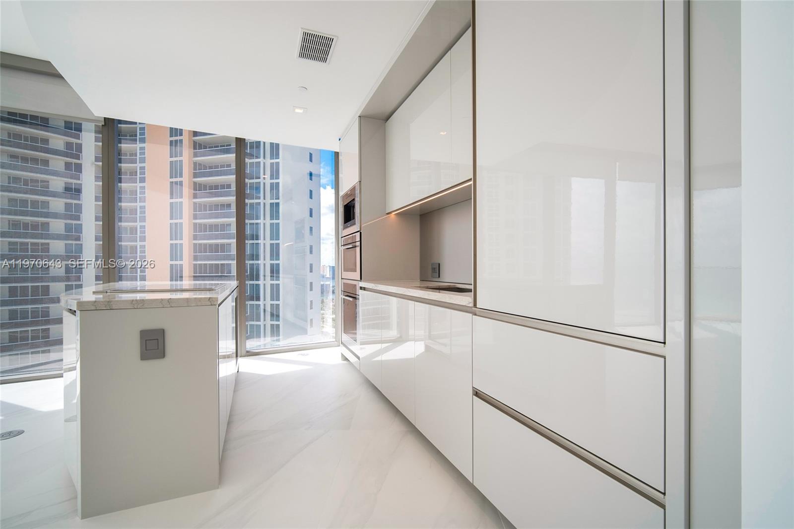 18975 Collins Ave #1604, Sunny Isles Beach FL 33160
