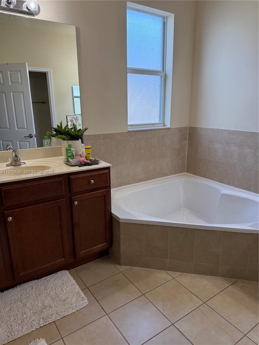 17012 SW 91st Ter, Miami FL 33196