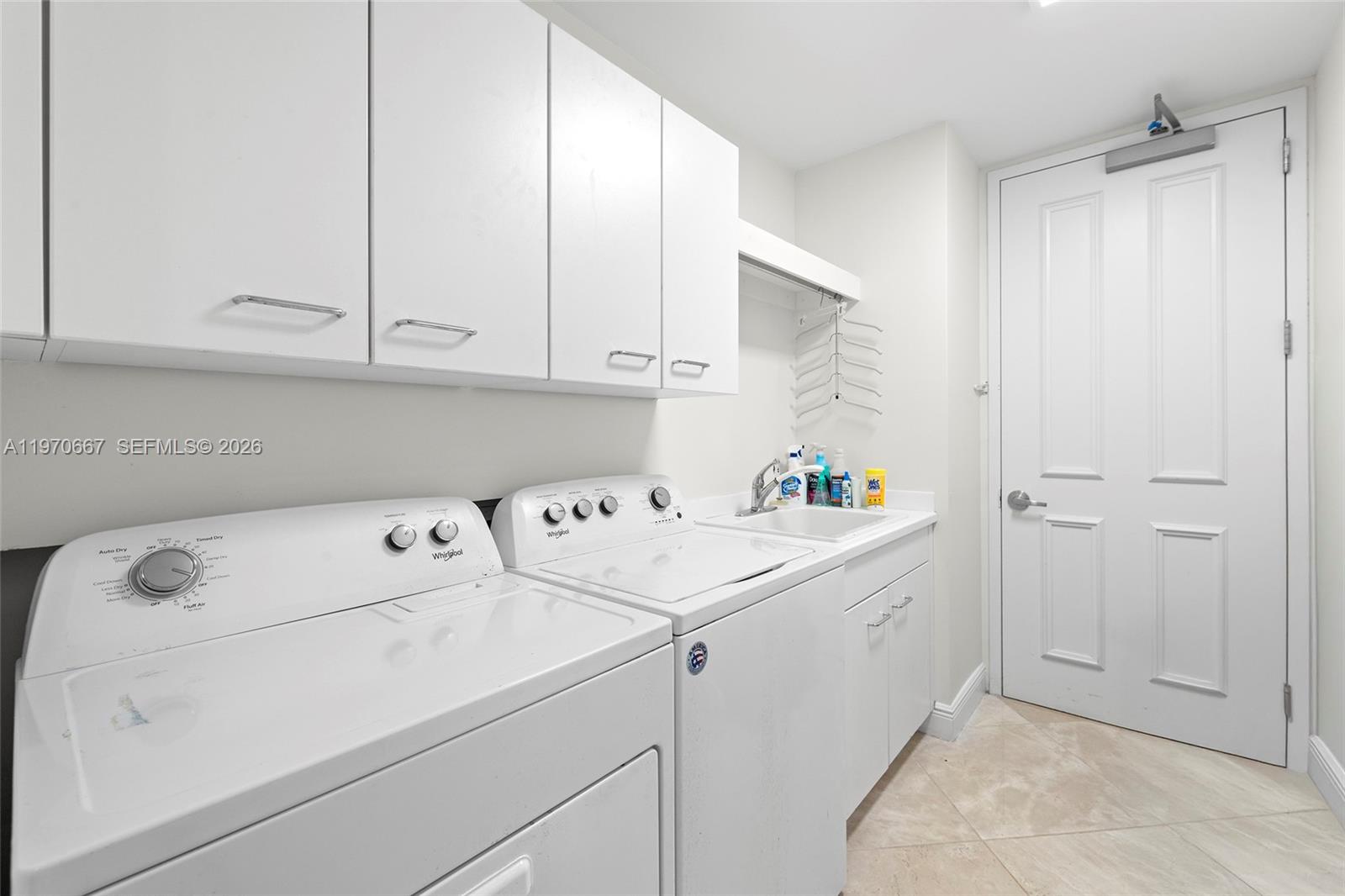 13621 Deering Bay Dr #601, Coral Gables FL 33158