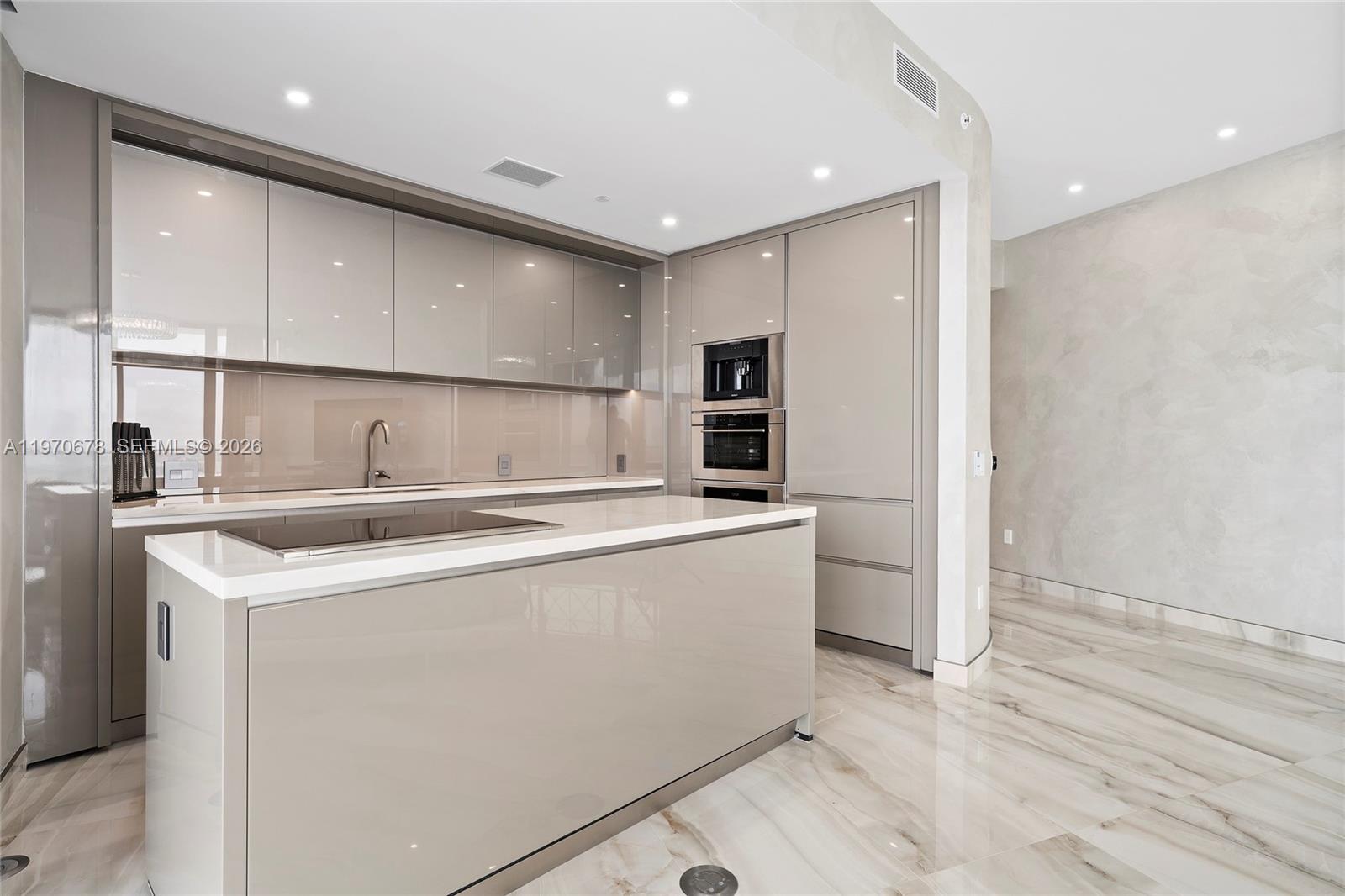 18975 Collins Ave #4505, Sunny Isles Beach FL 33160