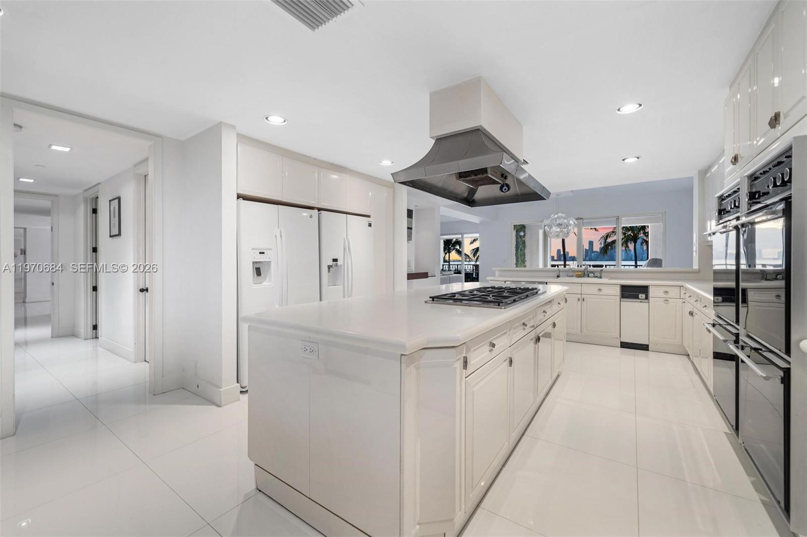 5322 Fisher Island Dr #5322, Miami Beach FL 33109