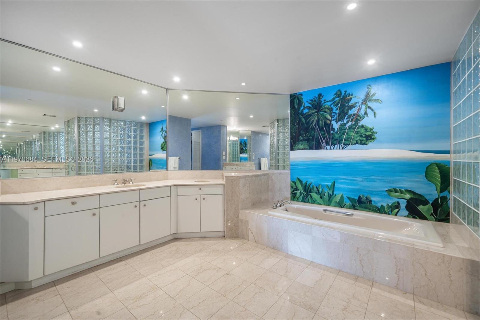5322 Fisher Island Dr #5322, Miami Beach FL 33109