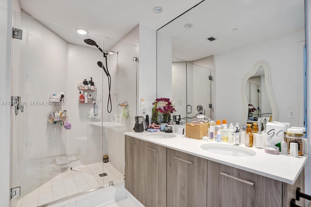501 NE 31st St #3306, Miami FL 33137