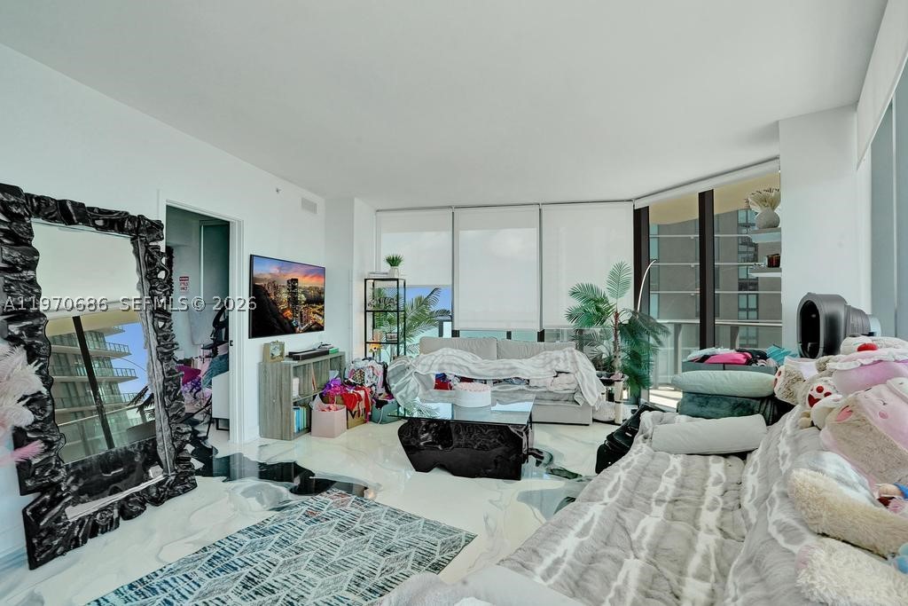501 NE 31st St #3306, Miami FL 33137