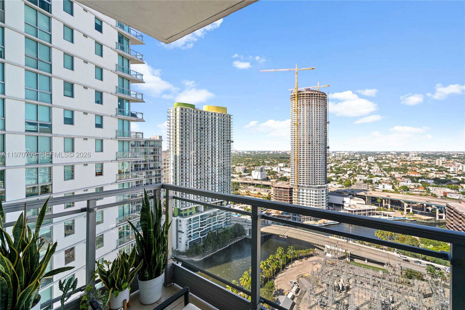92 SW 3rd St #3409, Miami FL 33130