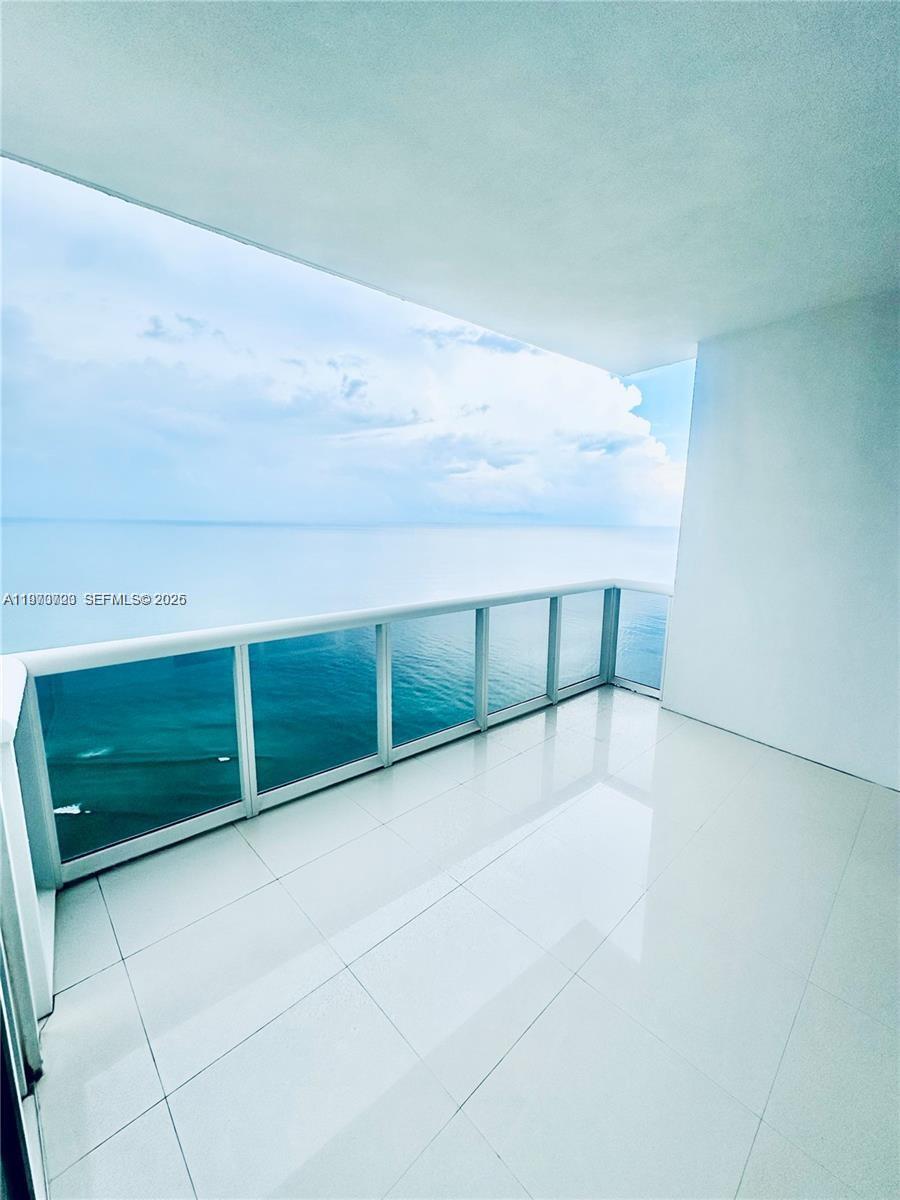 18201 Collins Ave #4808, Sunny Isles Beach FL 33160