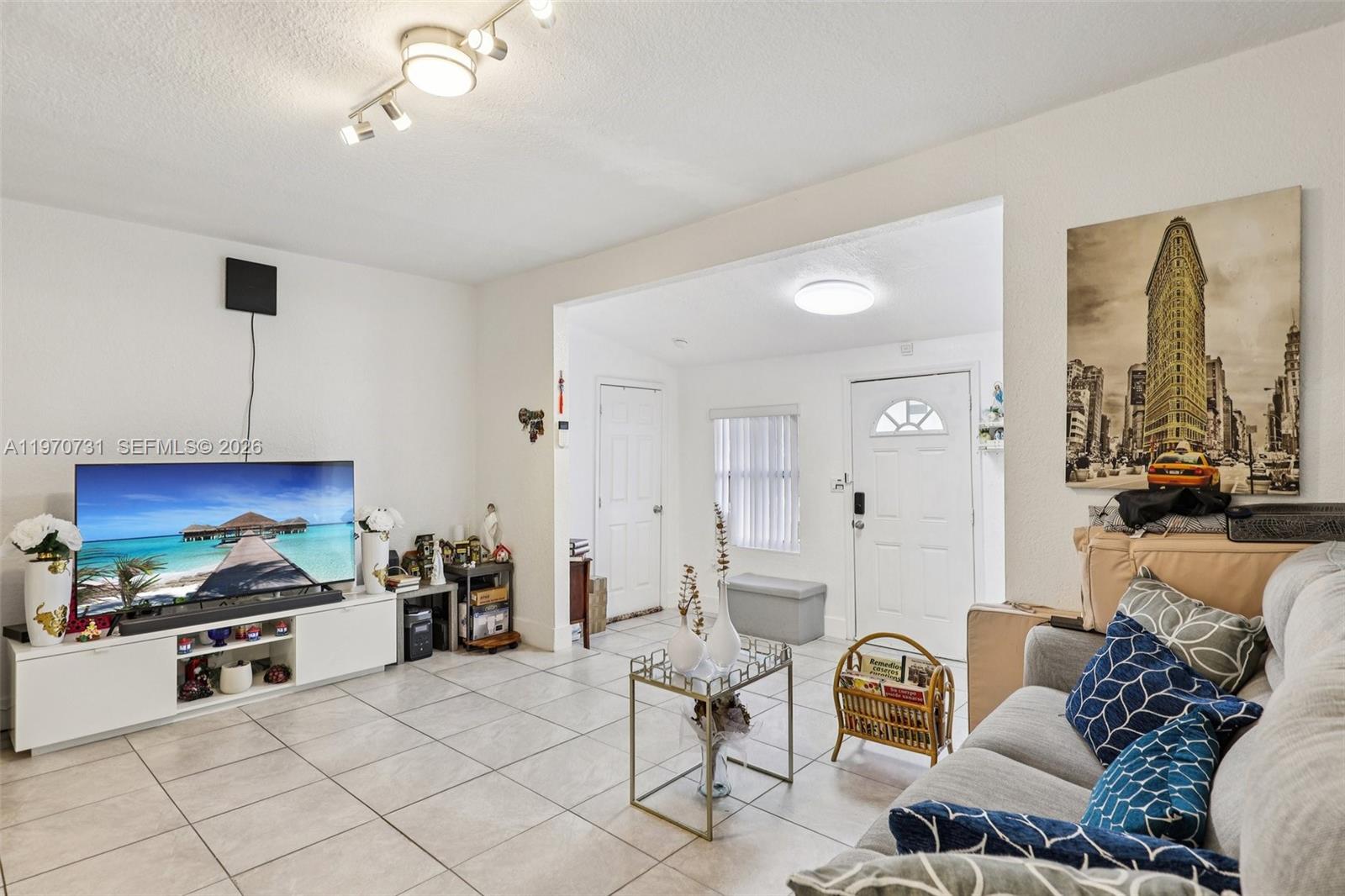 6402 NW 8th Ave, Miami FL 33150
