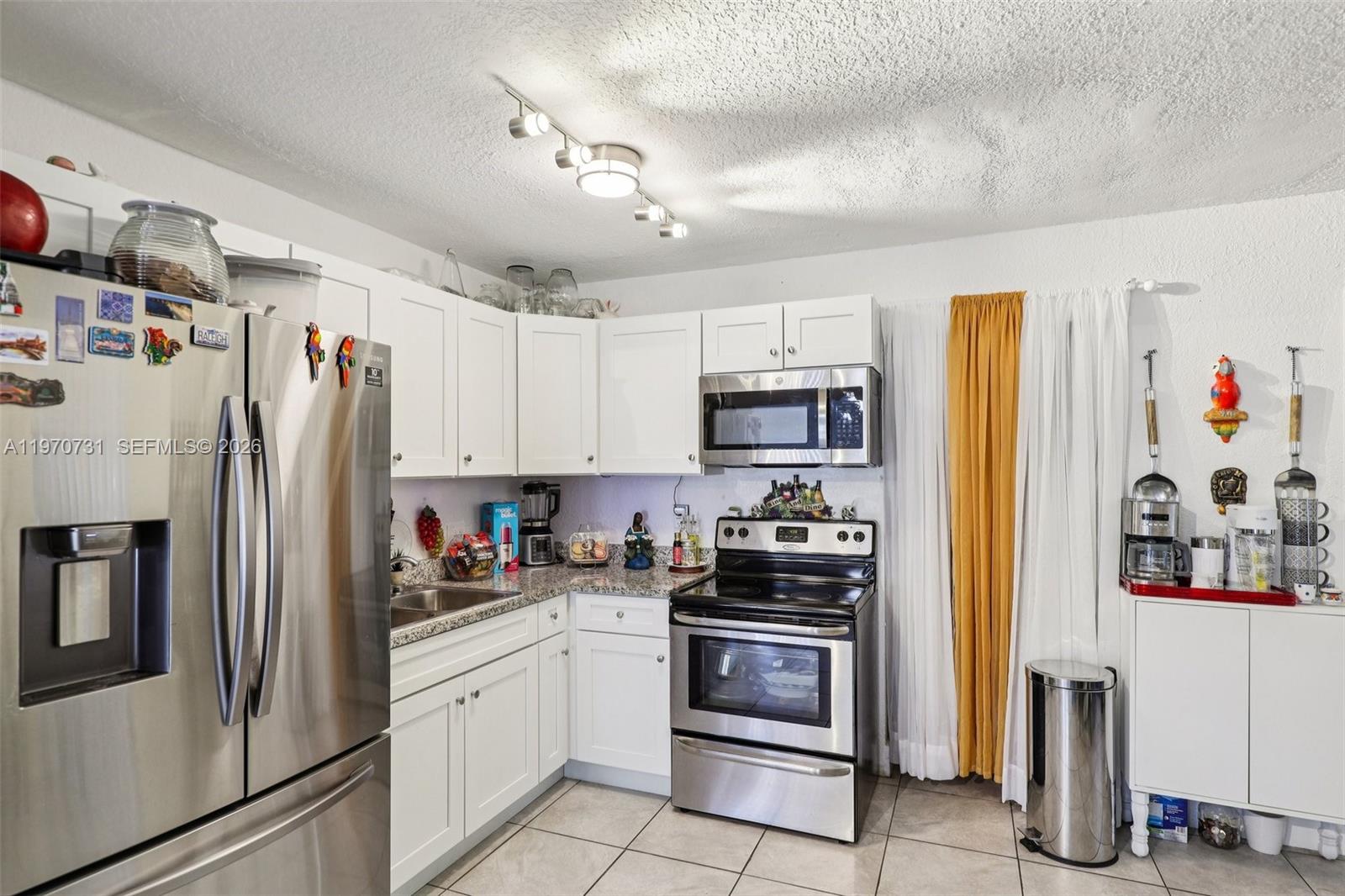 6402 NW 8th Ave, Miami FL 33150