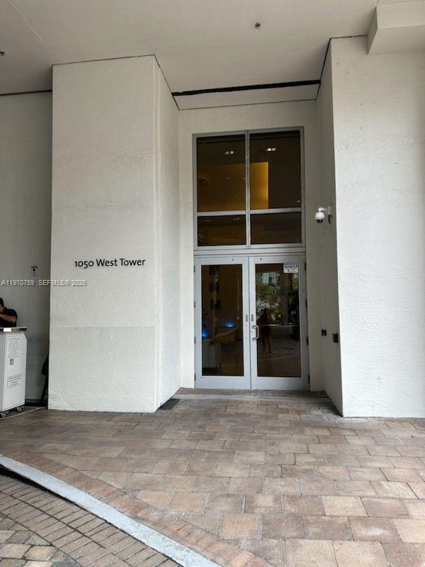 1050 Brickell Ave #1014, Miami FL 33131