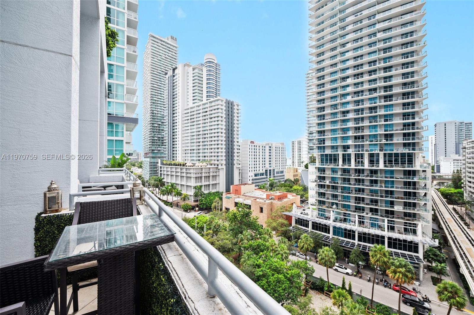 1050 Brickell Ave #1014, Miami FL 33131