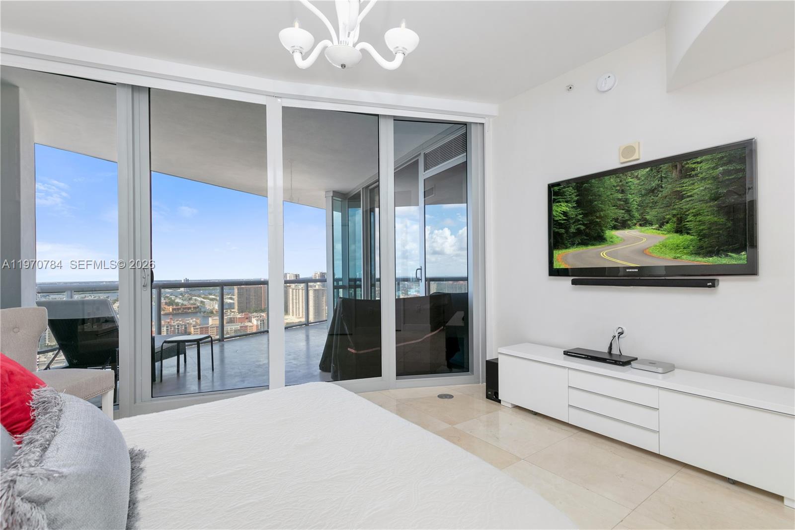 17121 Collins Ave #2905, Sunny Isles Beach FL 33160