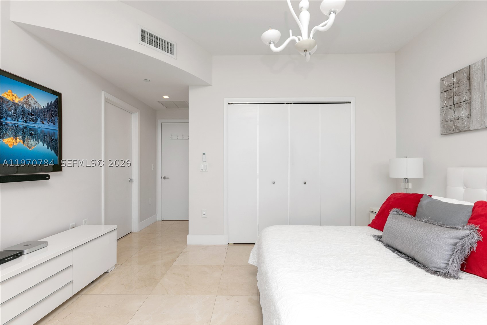 17121 Collins Ave #2905, Sunny Isles Beach FL 33160