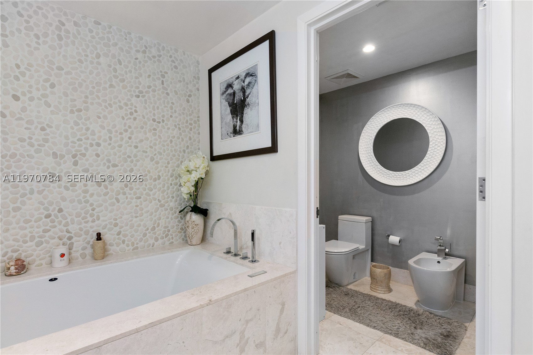 17121 Collins Ave #2905, Sunny Isles Beach FL 33160