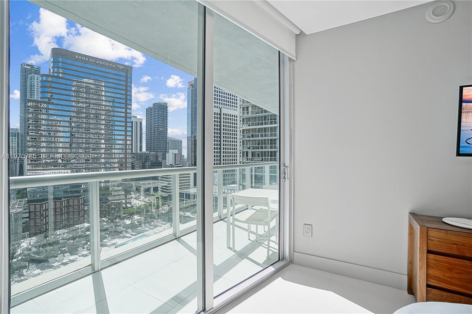 475 Brickell Ave #1913, Miami FL 33131