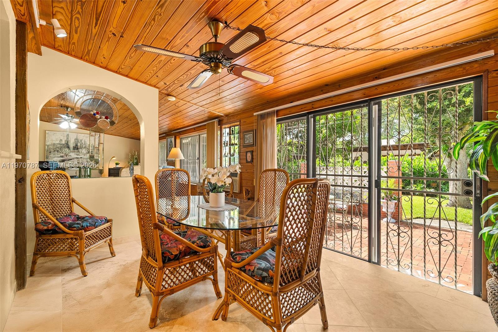 430 NE 52nd Ter, Miami FL 33137