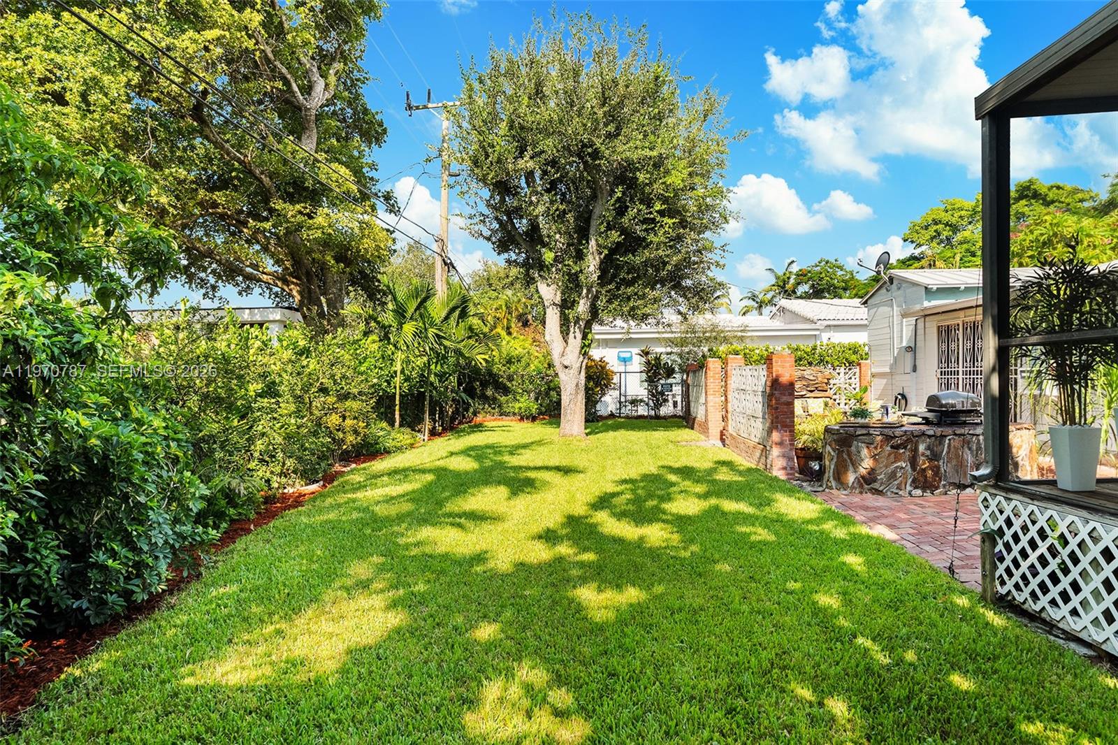 430 NE 52nd Ter, Miami FL 33137