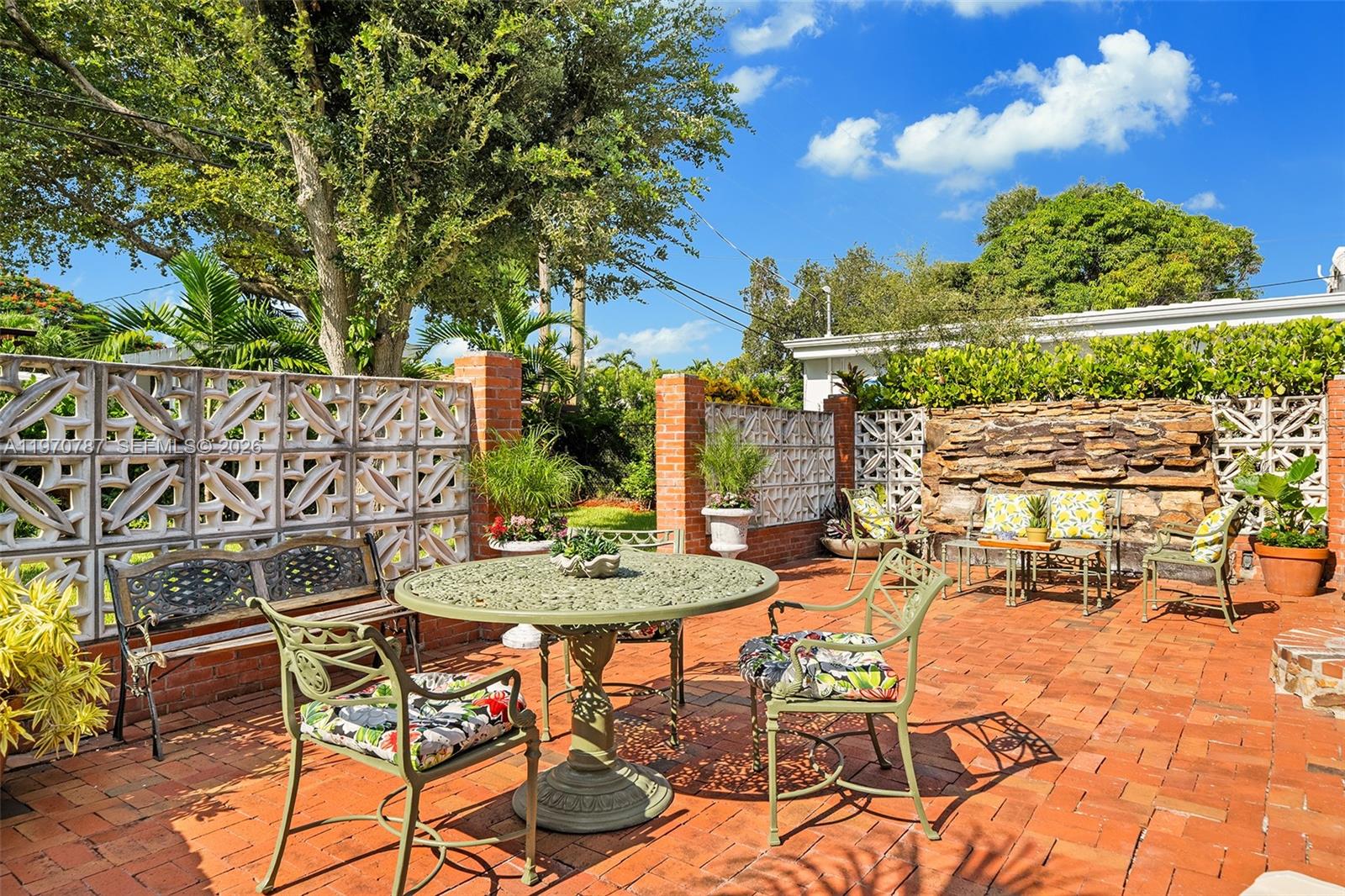 430 NE 52nd Ter, Miami FL 33137