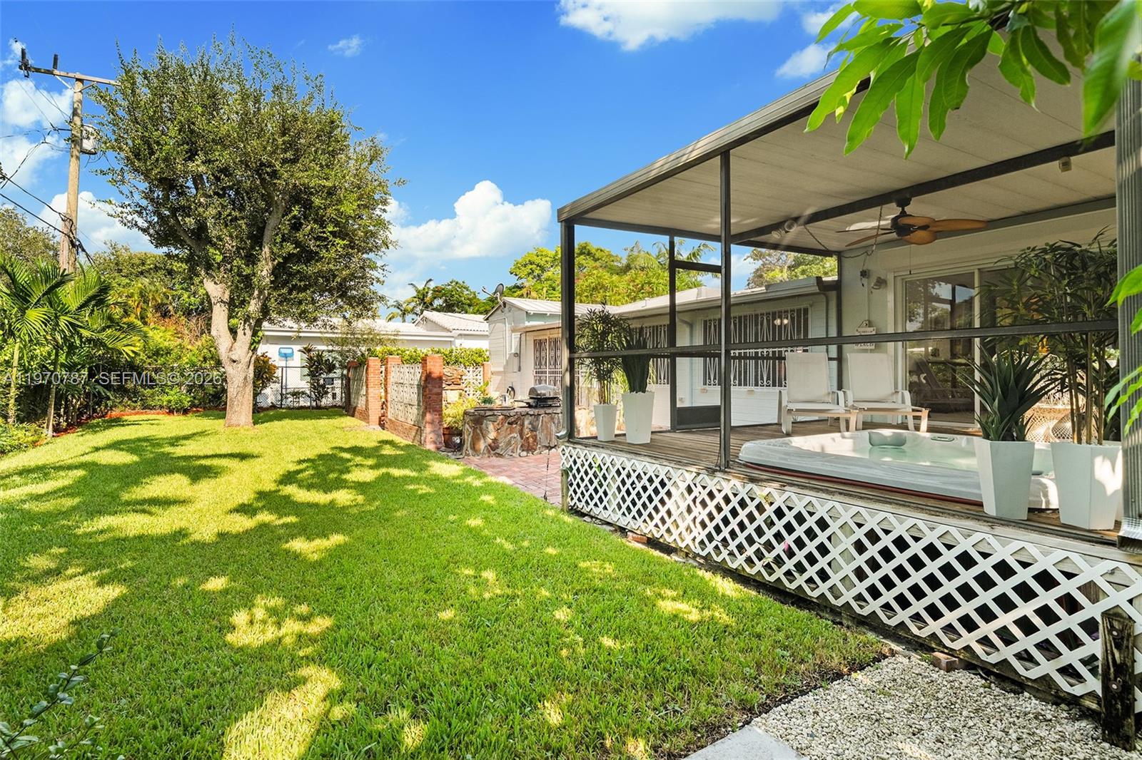 430 NE 52nd Ter, Miami FL 33137