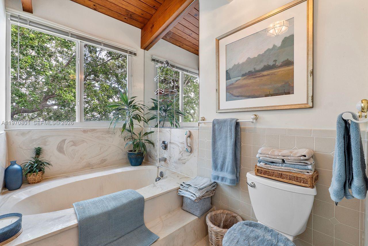 4905 SW 71st Pl, Miami FL 33155