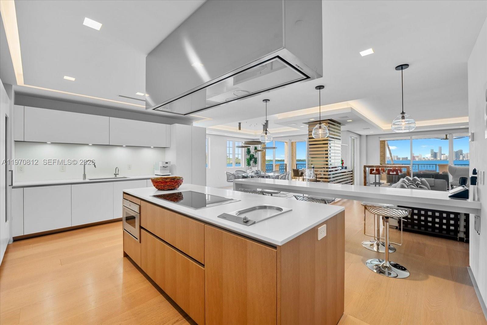 4921 Fisher Island Dr #4921, Miami Beach FL 33109