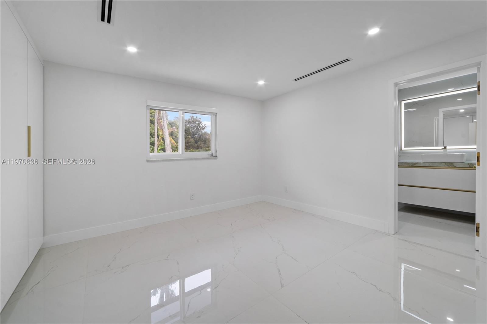 2651 SW 141st Ter, Davie FL 33330