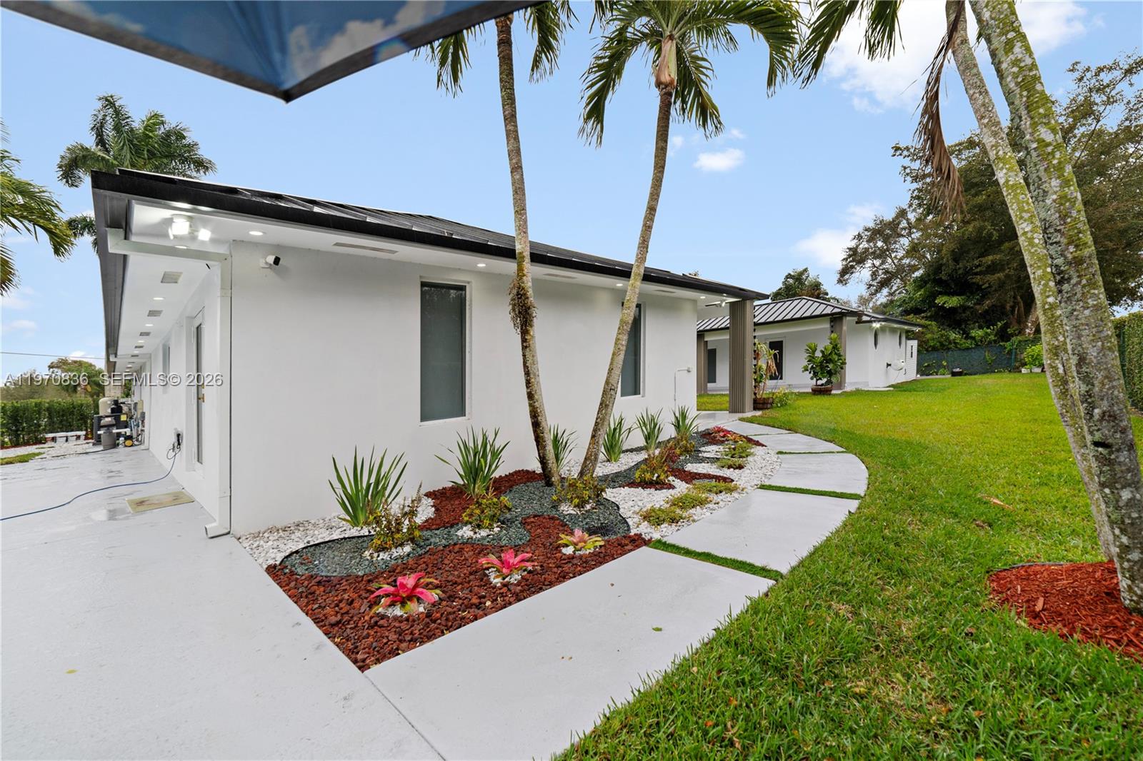 2651 SW 141st Ter, Davie FL 33330