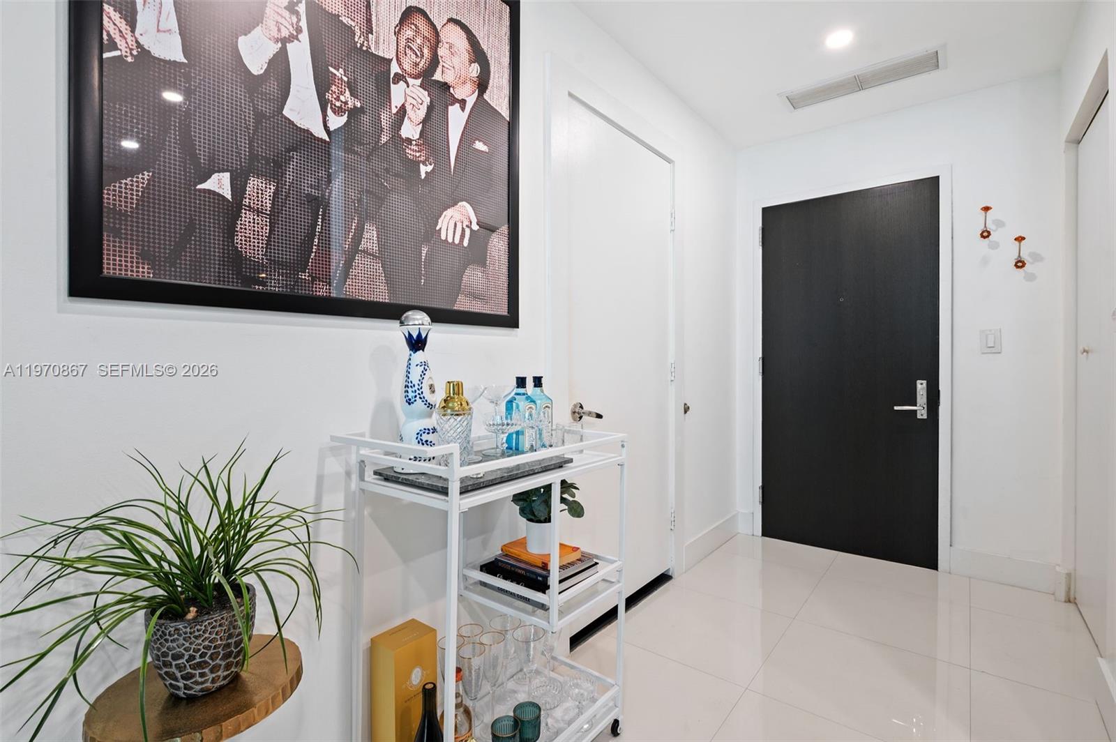 900 Biscayne Blvd #3110, Miami FL 33132