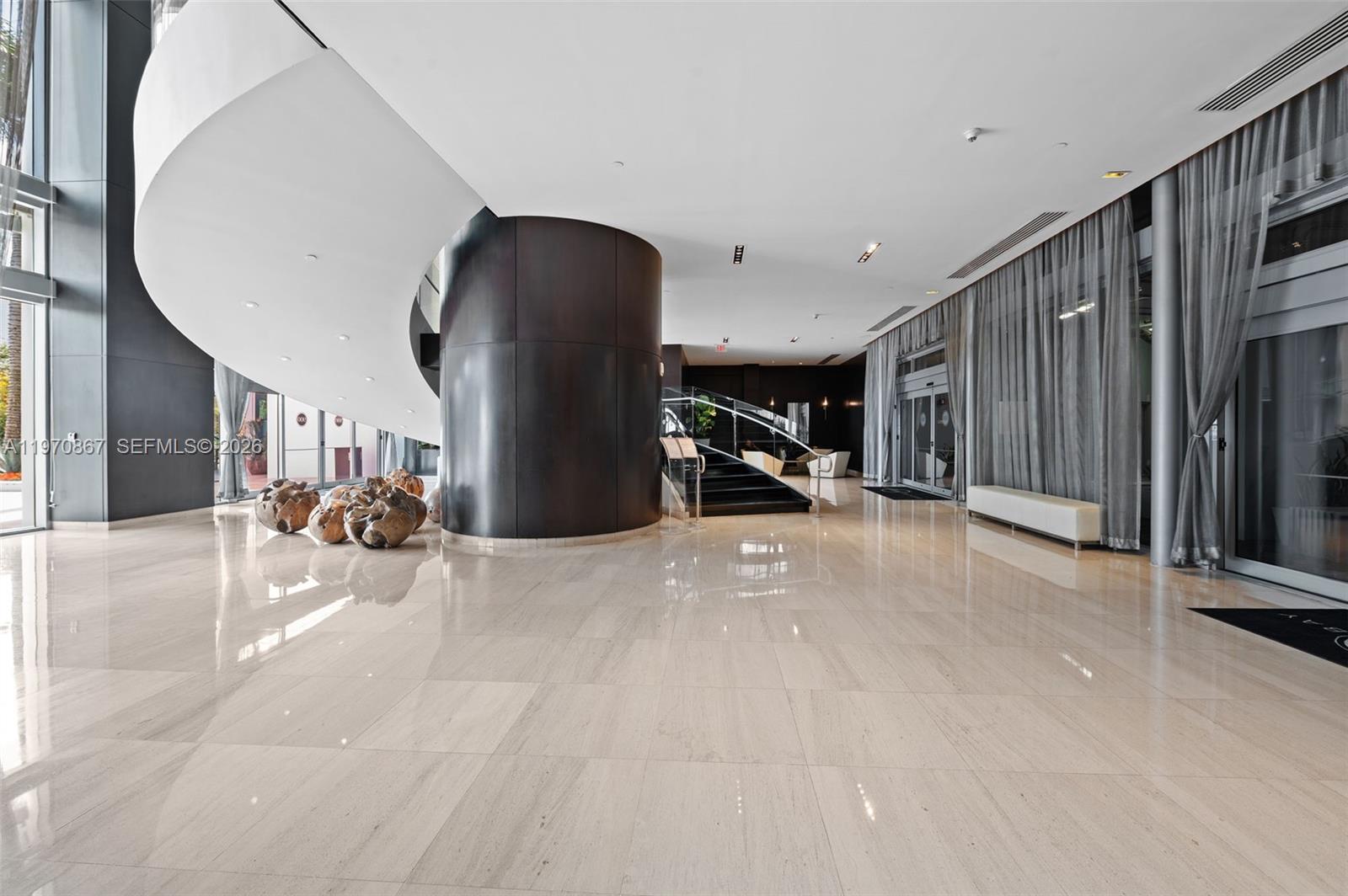 900 Biscayne Blvd #3110, Miami FL 33132