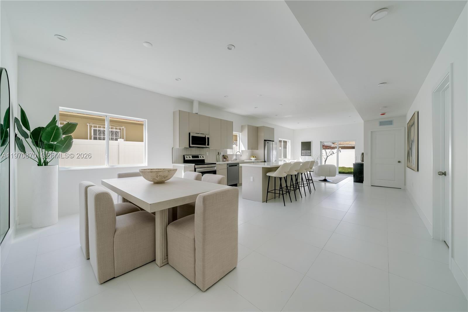 5735 SW 4th St, Miami FL 33144