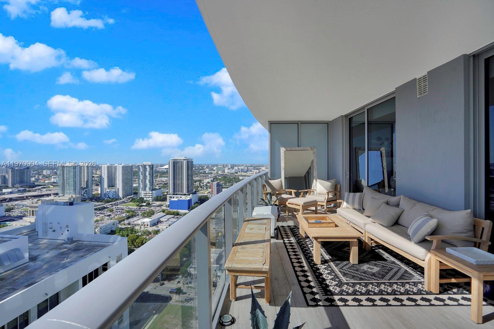 488 NE 18th St #3804, Miami FL 33132