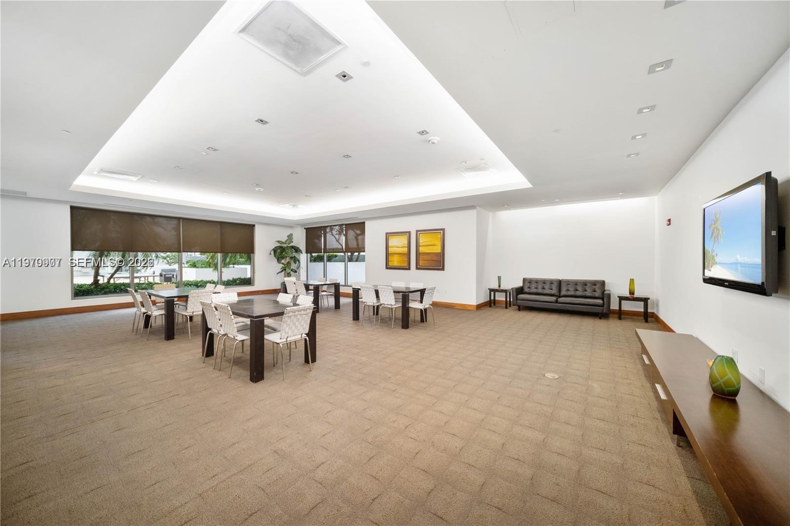 1060 Brickell Ave #1605, Miami FL 33131