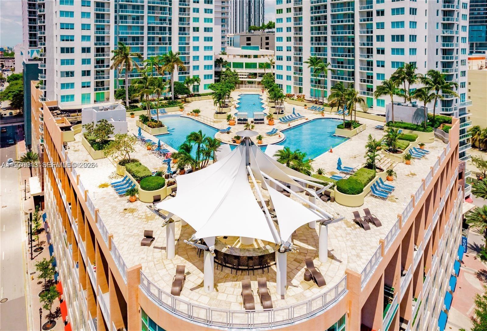 253 NE 2nd St #4303, Miami FL 33132