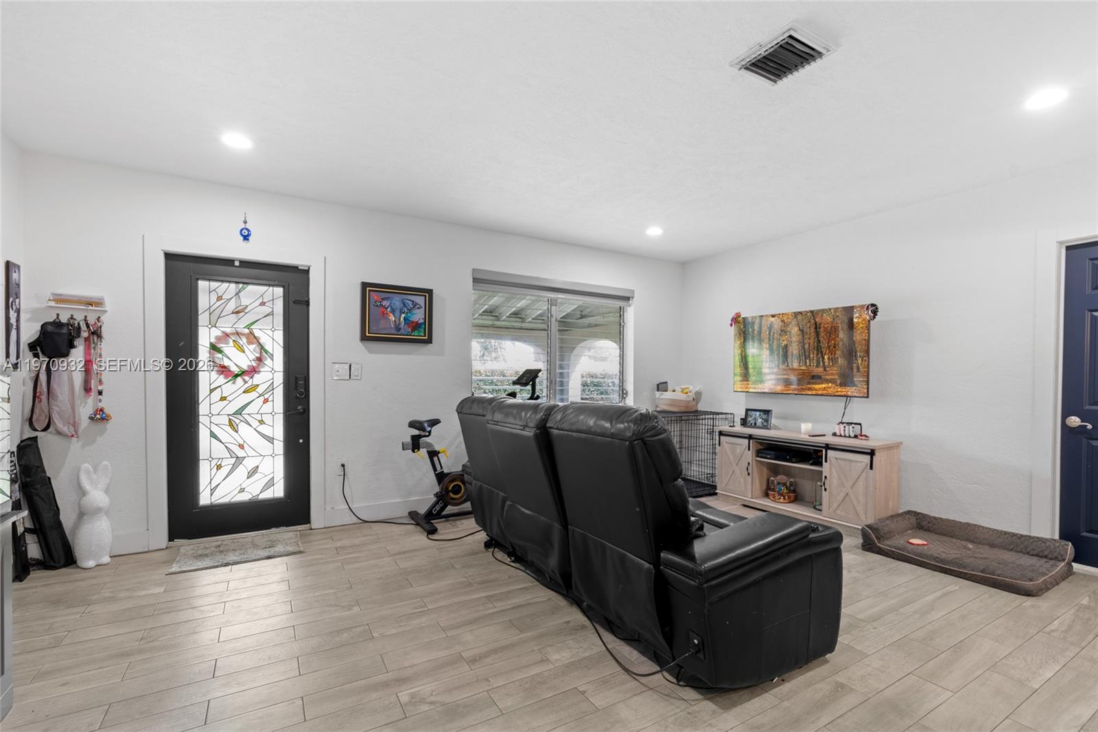 700 SW 44th Pl, Miami FL 33134