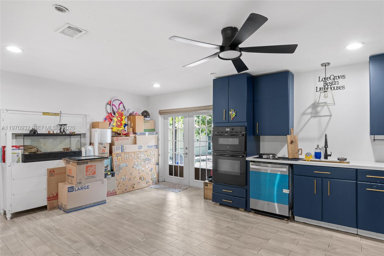 700 SW 44th Pl, Miami FL 33134