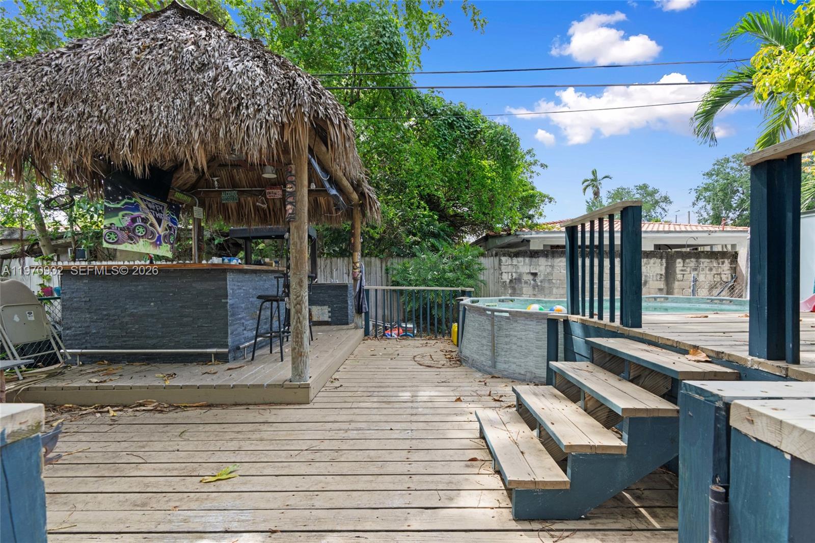 700 SW 44th Pl, Miami FL 33134