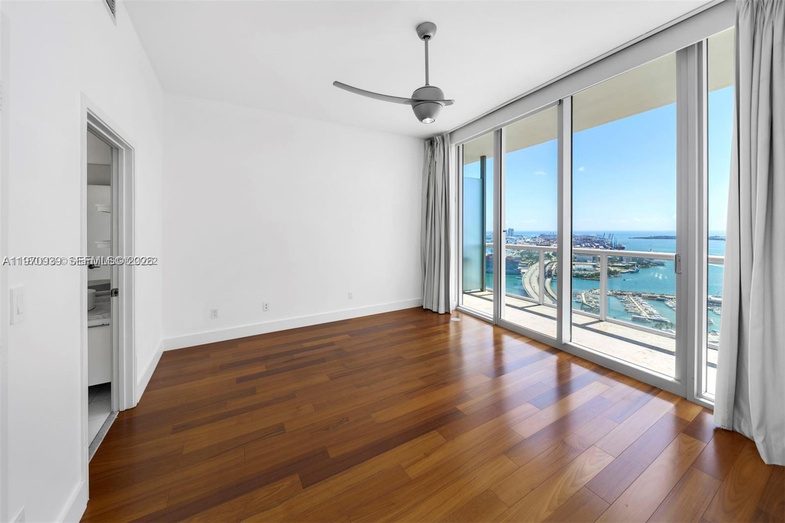 888 Biscayne Blvd #4503, Miami FL 33132