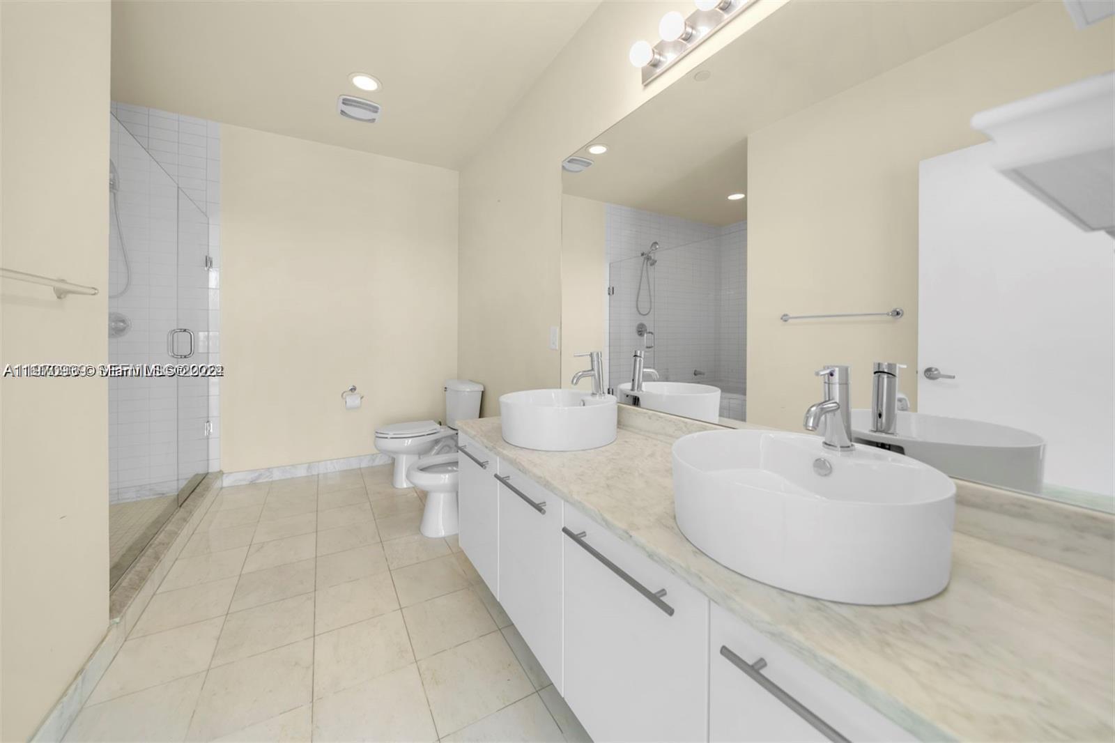 888 Biscayne Blvd #4503, Miami FL 33132