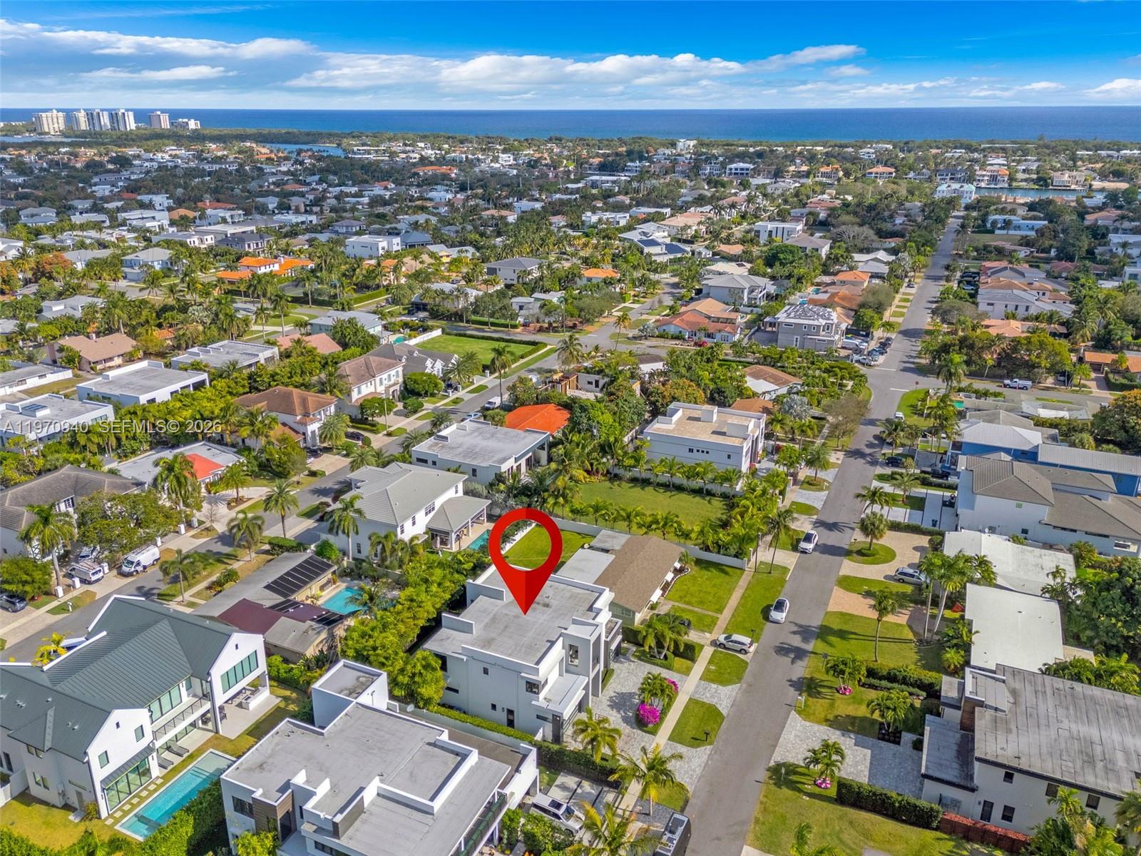 225 NE 3rd St, Boca Raton FL 33432
