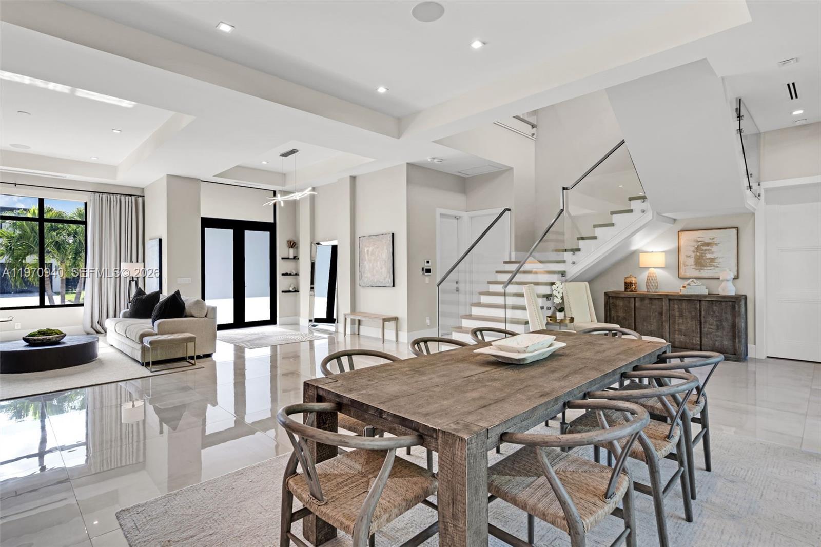225 NE 3rd St, Boca Raton FL 33432